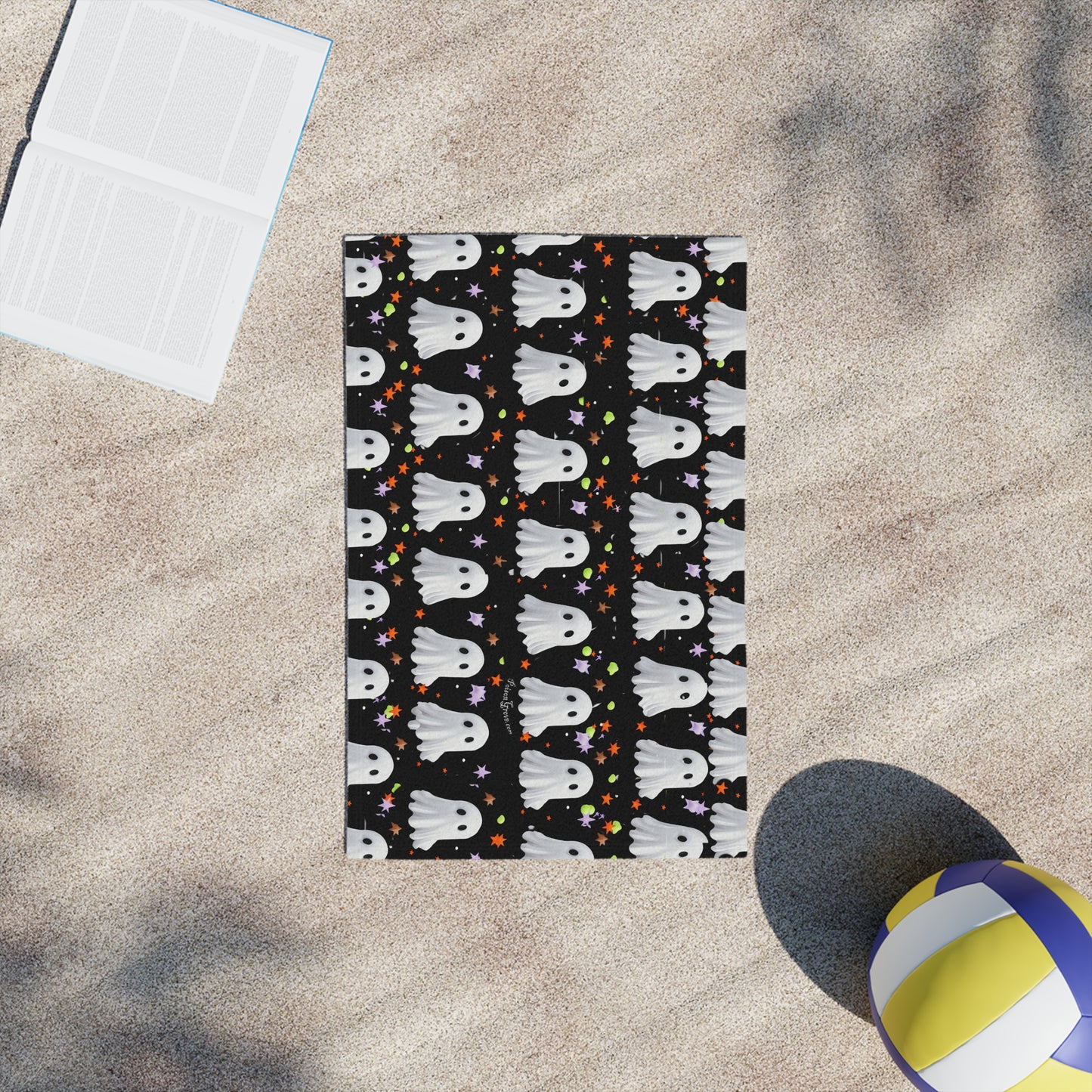 Ghosty Beach Towel Medium